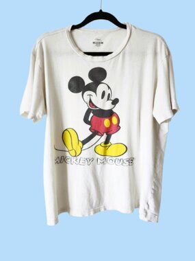 Disney Store Vintage White Mickey Mouse Graphic Short Sleeve T-Shirt